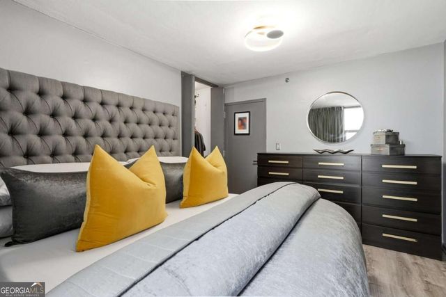 620 Peachtree Street NE 1003, Atlanta, GA 30308