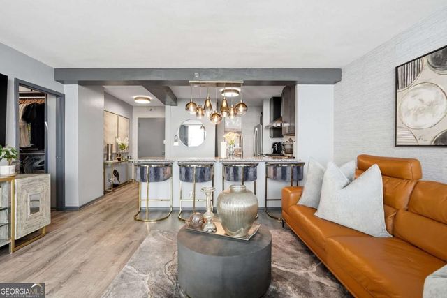620 Peachtree Street NE 1003, Atlanta, GA 30308