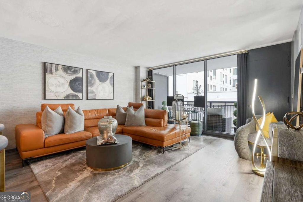 620 Peachtree Street NE 1003, Atlanta, GA 30308