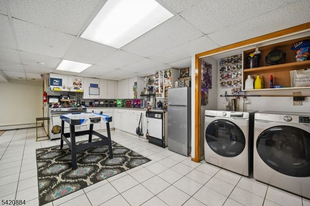 582 Belmont Ave, Haledon Boro, NJ 07508