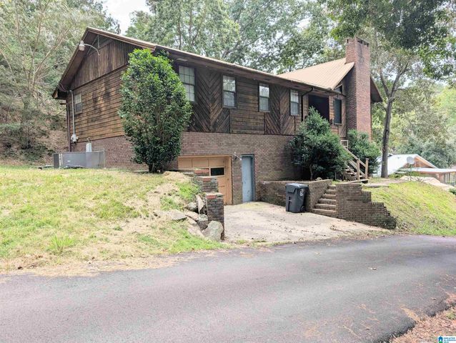 205 JULIAN DRIVE, Adger, AL 35006