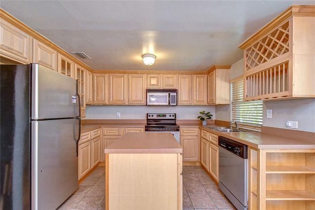 5381 43RD AVENUE N, St Petersburg, FL 33709