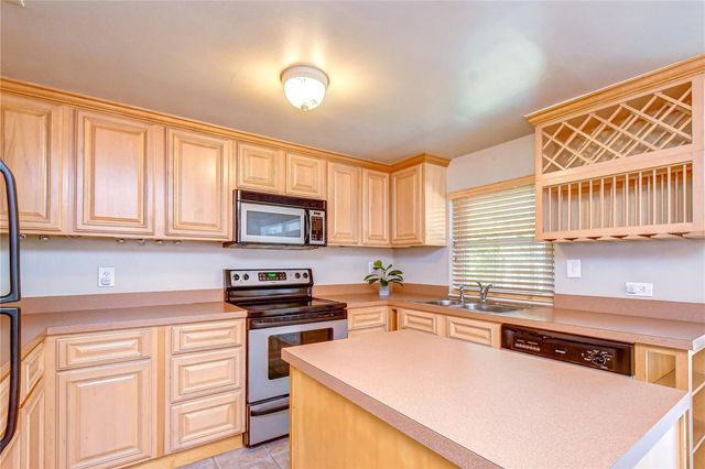 5381 43RD AVENUE N, St Petersburg, FL 33709