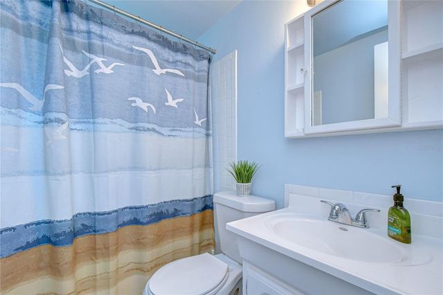 5381 43RD AVENUE N, St Petersburg, FL 33709