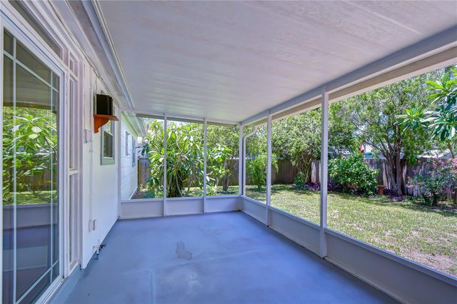 5381 43RD AVENUE N, St Petersburg, FL 33709