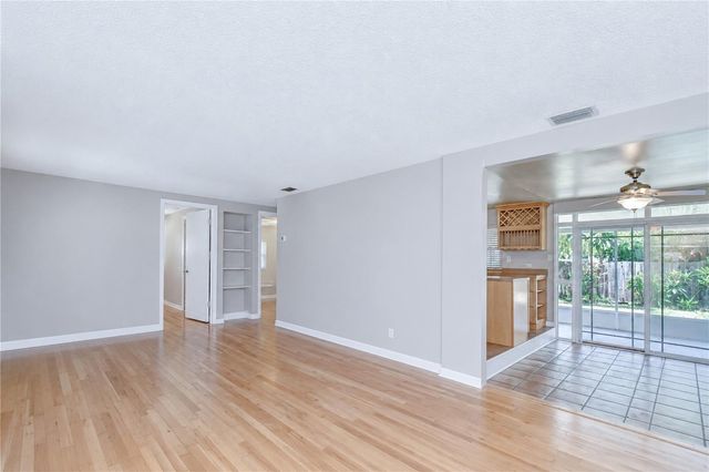 5381 43RD AVENUE N, St Petersburg, FL 33709