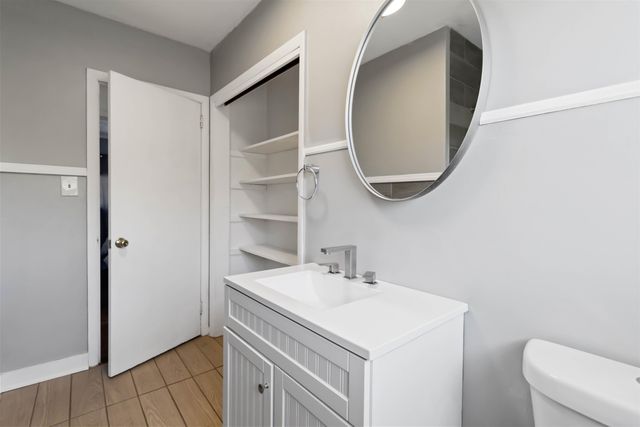 110 Chester Street, Spartanburg, SC 29301