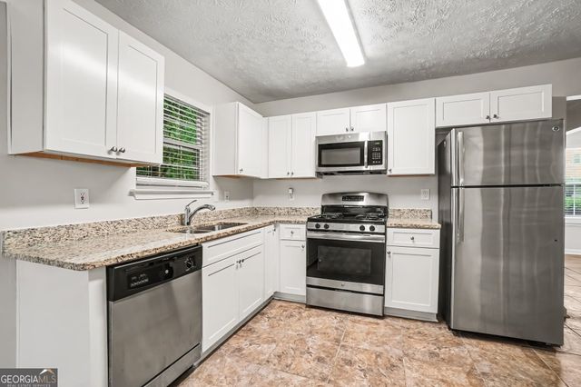 3155 Silverchase Circle SW, Marietta, GA 30008
