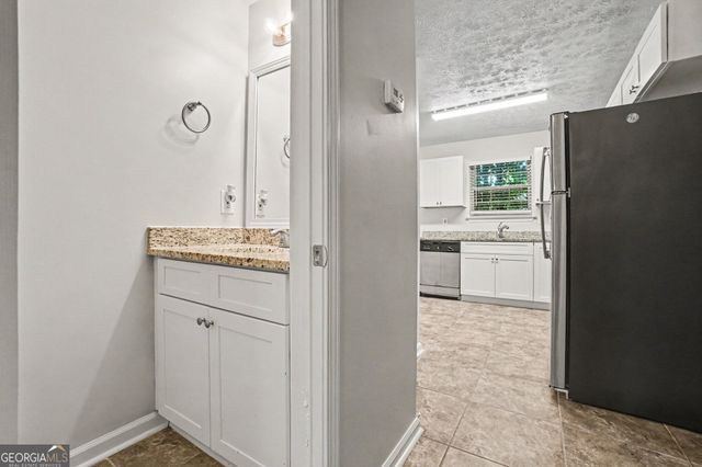 3155 Silverchase Circle SW, Marietta, GA 30008