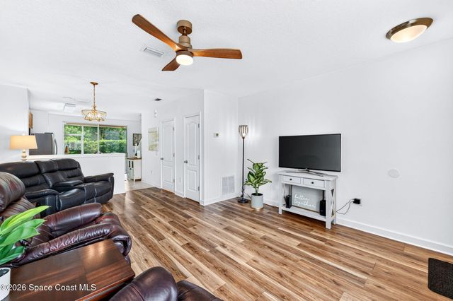 1305 Hampton Park Lane, Melbourne, FL 32940