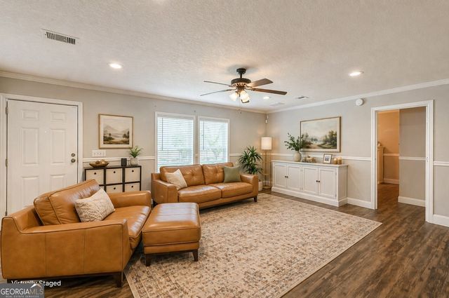 26 Hillandale Street, Newnan, GA 30263