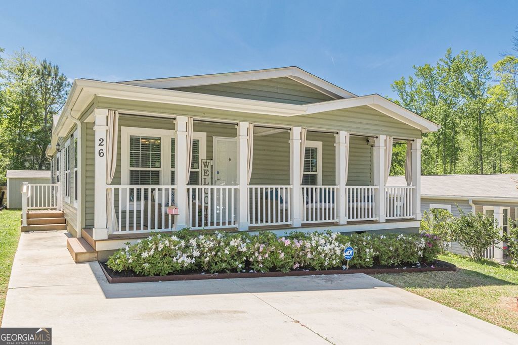 26 Hillandale Street, Newnan, GA 30263