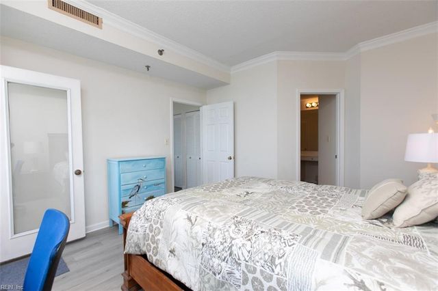 7501 River Rd Apt 17C, Newport News, VA 23607
