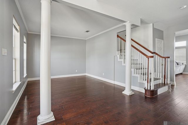 11075 S Bayou View Dr, Gonzales, LA 70737