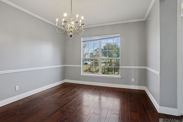 11075 S Bayou View Dr, Gonzales, LA 70737