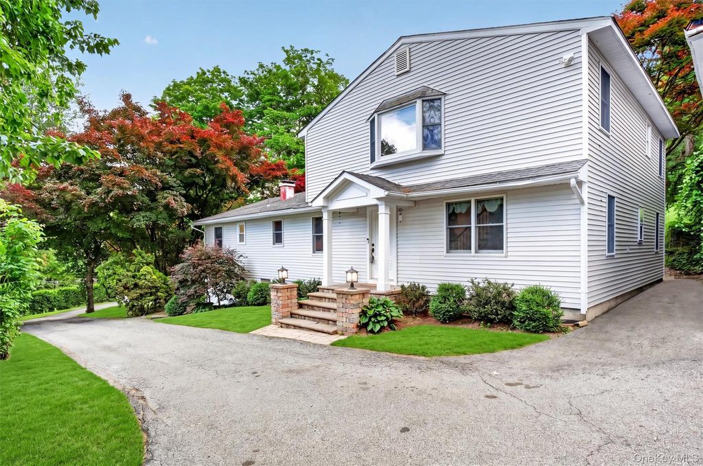 88 Pines Bridge Road, Mount Kisco, NY 10549
