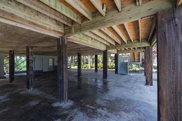 111 Palmetto Boulevard, Edisto Beach, SC 29438