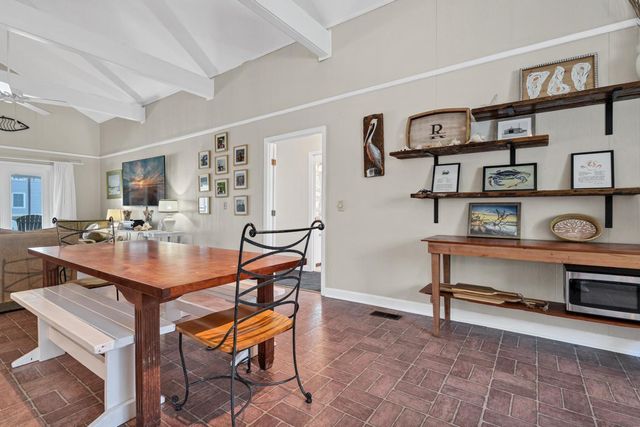 111 Palmetto Boulevard, Edisto Beach, SC 29438