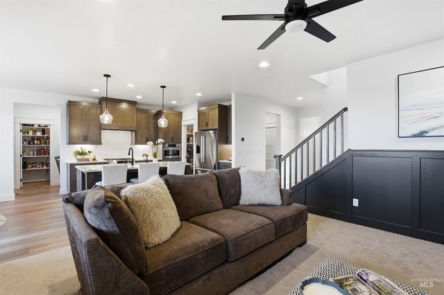 11728 W Ballad Ct, Kuna, ID 83634