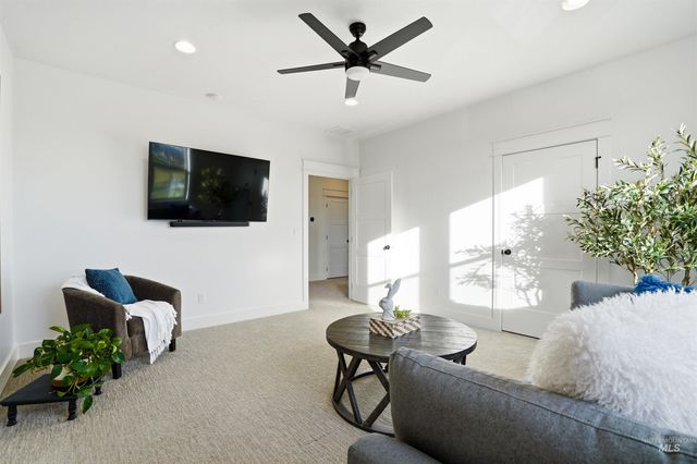 11728 W Ballad Ct, Kuna, ID 83634