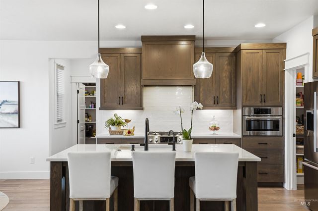 11728 W Ballad Ct, Kuna, ID 83634