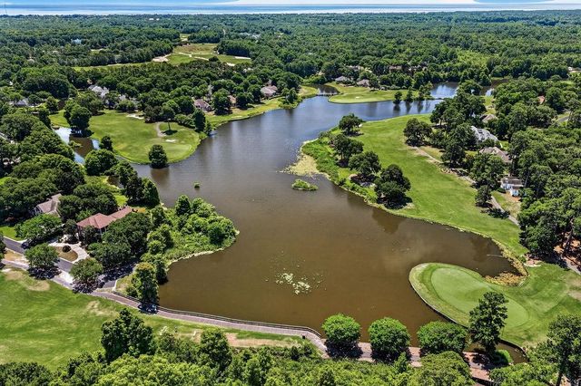 30 Prestwick Dr., Pawleys Island, SC 29585