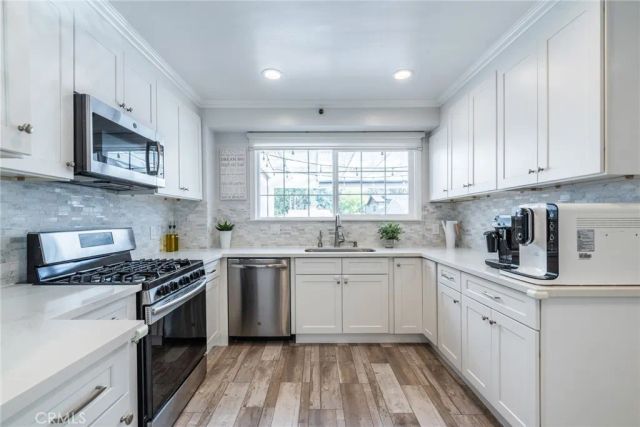 3254 Castera Avenue, Glendale, CA 91208