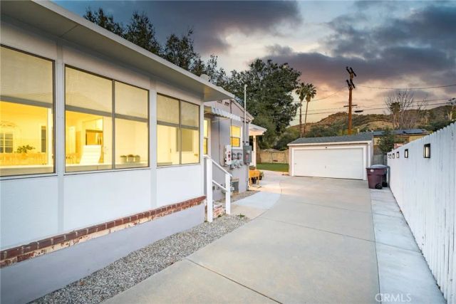3254 Castera Avenue, Glendale, CA 91208