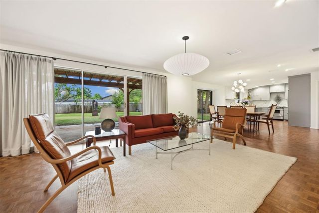 1100 Kenilworth Road, Oklahoma City, OK 73114