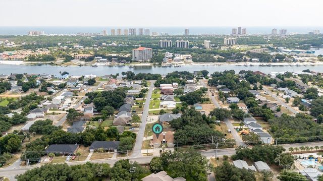 14013 Innerarity Pt Rd, Pensacola, FL 32507