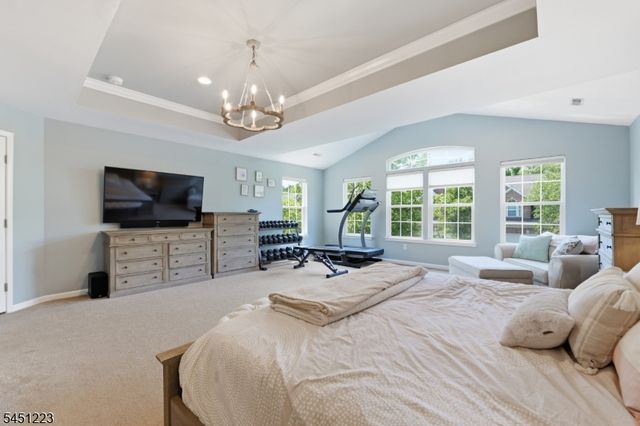 51 Oak Leaf Ln, Tinton Falls Boro, NJ 07712