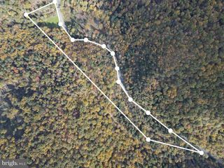 609 CATAWISSA ROAD, Tamaqua, PA 18252