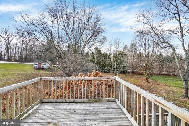 3 HARRISON RD, New Freedom, PA 17349