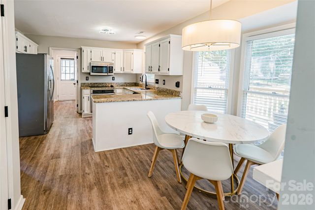 3100 Wellhouse Court, Charlotte, NC 28210