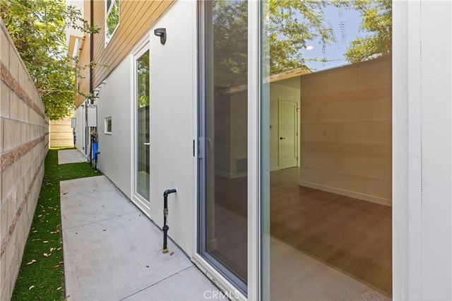 176 N Catalina Avenue 103, Pasadena, CA 91106