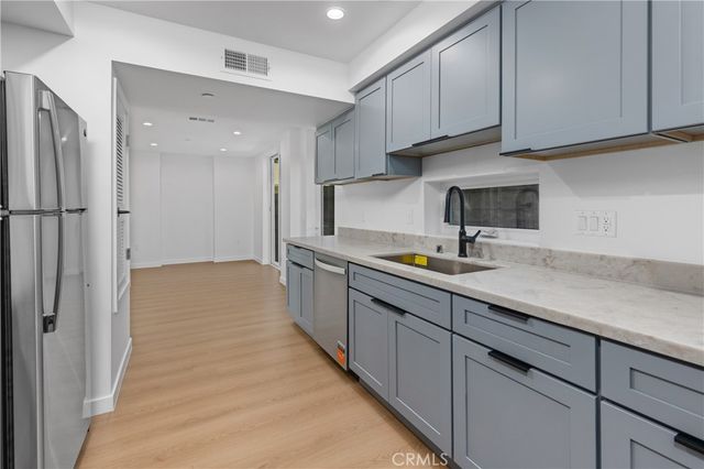 176 N Catalina Avenue 103, Pasadena, CA 91106
