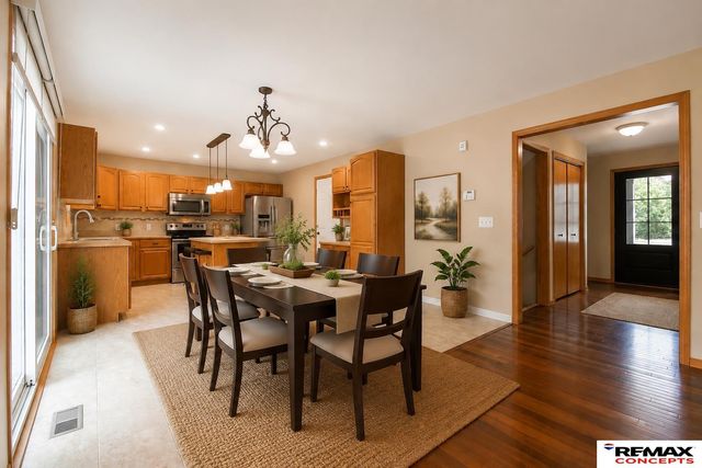 7414 S 48th Street, Lincoln, NE 68516