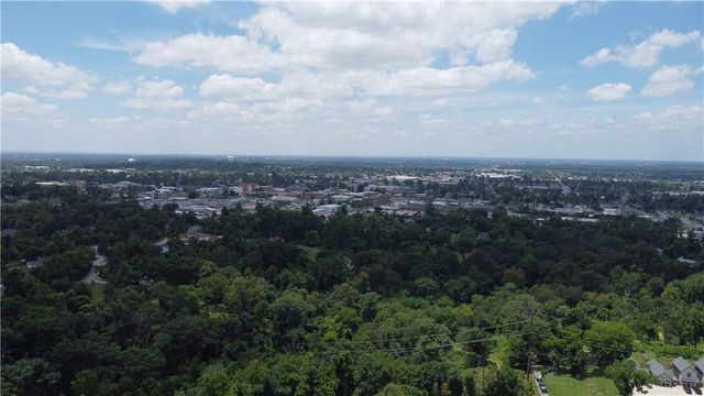 N Lakeview Drive, Rogers, AR 72756