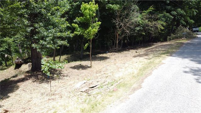 N Lakeview Drive, Rogers, AR 72756