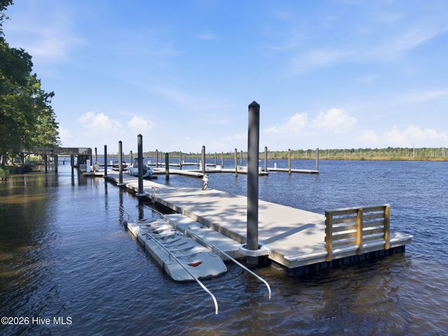 2697 Alvernia Drive, Castle Hayne, NC 28429