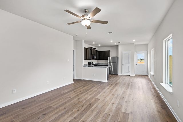 1420 Reiner Drive, Crandall, TX 75114