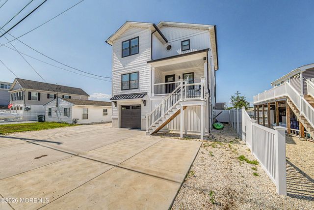 6 W Brig Drive, Little Egg Harbor, NJ 08087