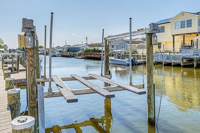 6 W Brig Drive, Little Egg Harbor, NJ 08087