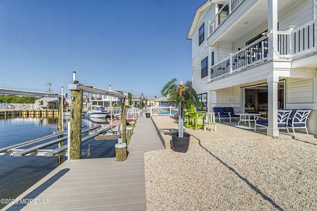 6 W Brig Drive, Little Egg Harbor, NJ 08087