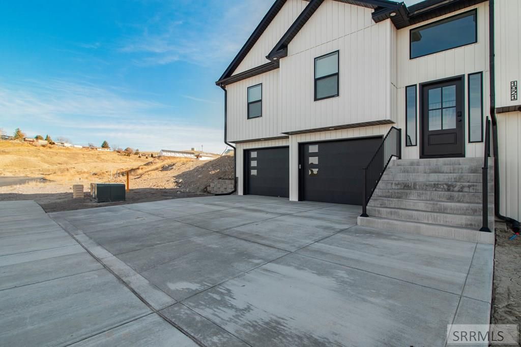 Image 4 of property listing at 1921 Lander Street, Pocatello, ID 83201