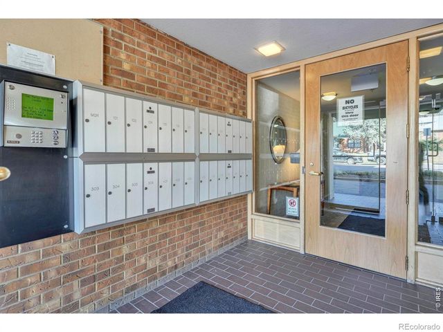 850 20th Street 406, Boulder, CO 80302
