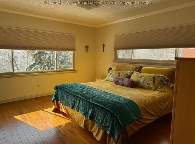 2307 Fairfax Road, South Charleston, WV 25303