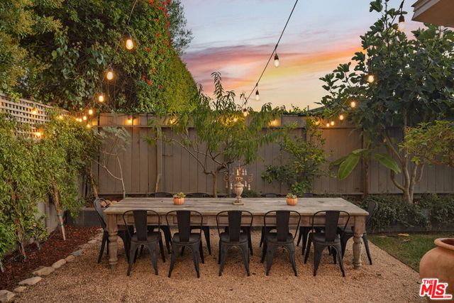 31 Cedar Lane, Santa Barbara, CA 93108