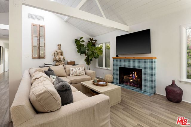 31 Cedar Lane, Santa Barbara, CA 93108