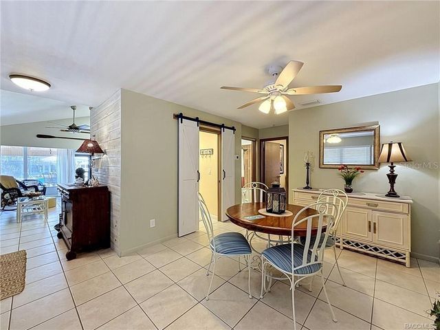 5198 S RIVERVIEW CIRCLE, Homosassa, FL 34448